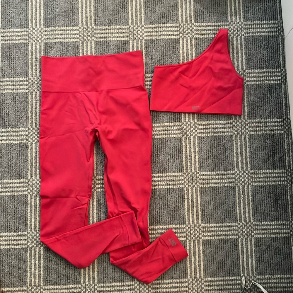 Set active pink workout set